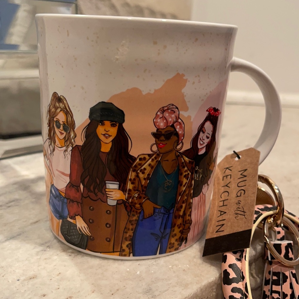 Mug and keychain set